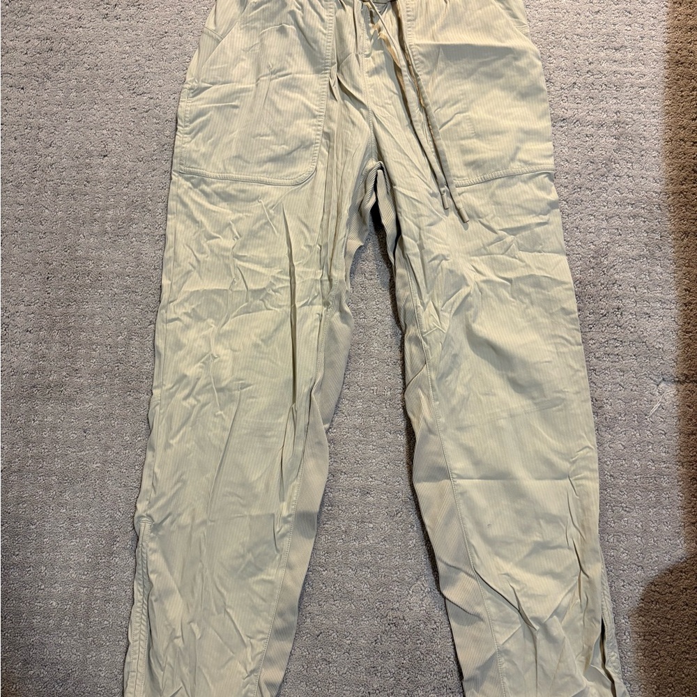 lululemon athletica Light Tan Ankle Pants